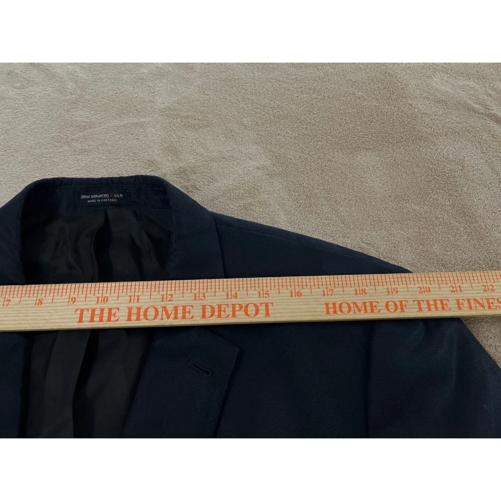 John Varvatos premium Tailored Blazer size 46R Dark Navy Blue U.S.A.‎